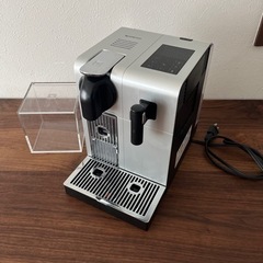 Nespresso コーヒーメーカー