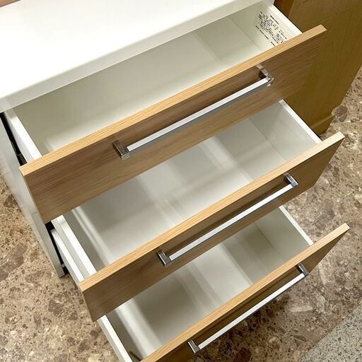 共和産業 スリムタイプ食器棚 リップ60DB 木目×ホワイト W60×H195×D50cm 耐震ロック付き 札幌市内配送OK