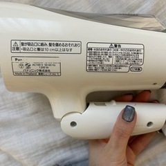 家電 パナソニックドライヤーの画像