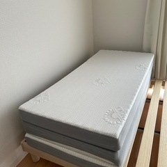 マットレス　ダブル　三つ折りの画像