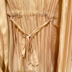 レディース　カーディガン　服の画像