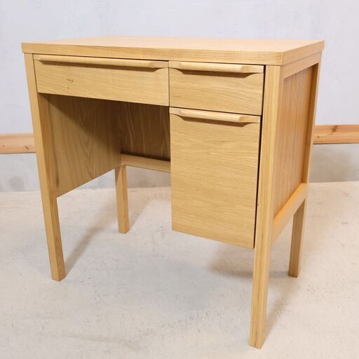 コレクション unico(ウニコ)の CLARUS-mini(クラルスミニ) アッシュ材