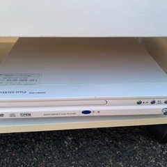 【本日中】プリンター、テレビ、DVDプレーヤー等、白い家具まとめての画像