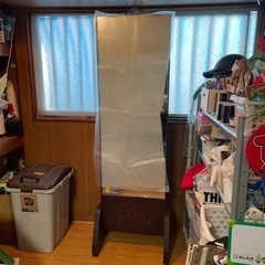 家具ミラーの画像