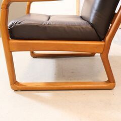 北欧デンマークの高級家具メーカーDyrlund(デューロン/デュランド)の