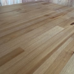 イケア／テーブル／パイン材の画像