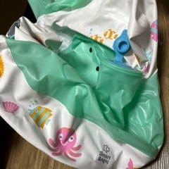 海の生き物柄　お風呂チェア　の画像