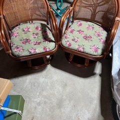 ラタン　椅子 座椅子の画像