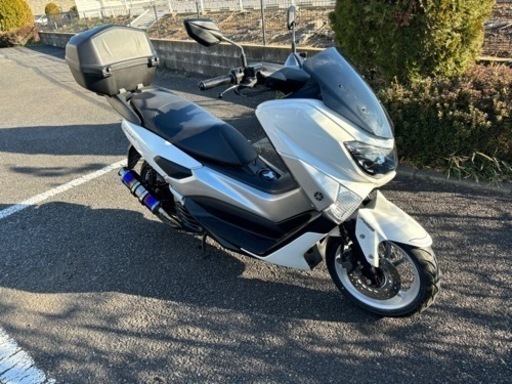 ヤマハ N-MAX125 SED6J 2017年　パール　純正キャリア　純正リアBOX ビームスマフラー
