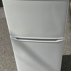【RKGRE-297】特価！ハイアール/130L 2ドア冷凍冷蔵庫/JR-N130A/中古品/2019年製/当社より近隣無料配達！