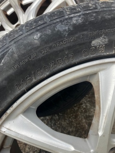 【取引中】車のパーツ タイヤ、ホイール