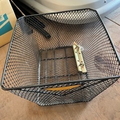 自転車カゴ　前後の画像