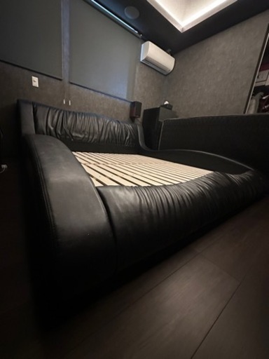 家具 寝具　アルモニアベッドフレームキングサイズ