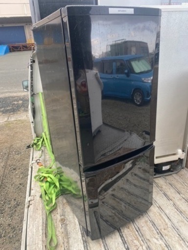 三菱電機 MITSUBISHI ELECTRIC MR-P15T-B [冷蔵庫（146L・右開き