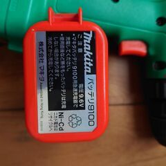 Makita　充電式ドライバドリル　M642Dの画像