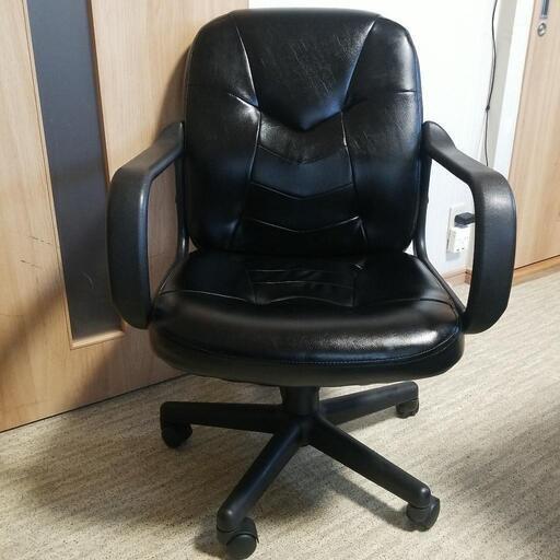 ローバックレザーチェア
