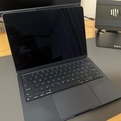 【超美品】M2 macbook airの画像