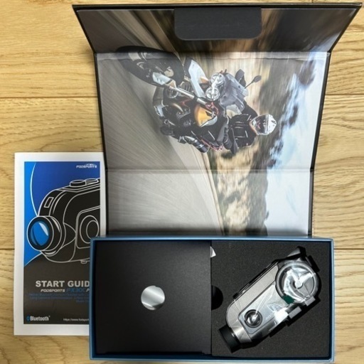 大幅お値下げ最終価格❗️新品未使用 カメラ付インカム【バイクインカム】Bluetooth ドラレコ 音楽 録音マイク