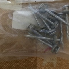 商談中トタン　修理用部品の画像