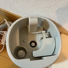アロマ加湿器　ティッシュ箱の画像