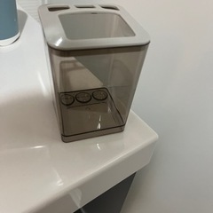 ハブラシたて