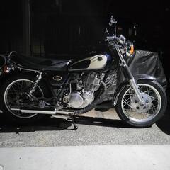 明日バイクで美味いハンバーガーが食べたい