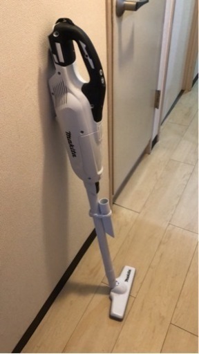 マキタ(Makita) CL282FDZW    掃除機