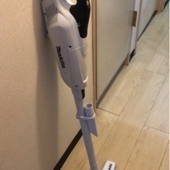 マキタ(Makita) CL282FDZW    掃除機