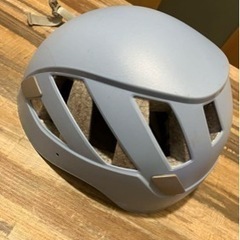 ヘルメット登山petzlの画像