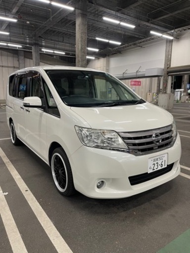 セレナ　平成23年　車検あり　現車確認可