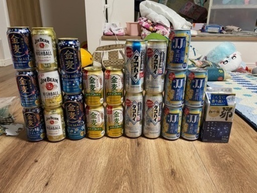 お酒いろいろ42本あります