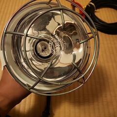 【NIKKO】投光器 200w  延長コード付き(未使用)の画像