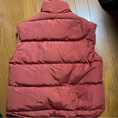mont-bellダウンベストの画像