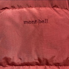 mont-bellダウンベストの画像