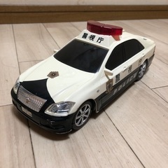 光る！鳴る！パトカーのおもちゃです