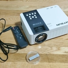プロジェクター フルHD SATSUN PT-05 小型
