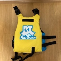 【受け渡し完了】子供用ライフジャケット２着をお譲り致します。の画像