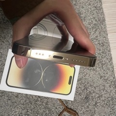 極美品 SIMフリーiPhone14 pro 128gゴールド バッテリー100% 箱付属品