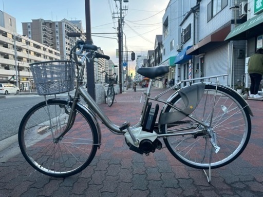 Yamaha電動アシスト自転車 26型 (バッテリー、充電器付き)