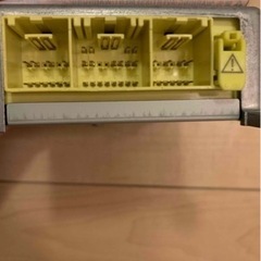 C25系　セレナ後期　エアバックコンピューター　の画像