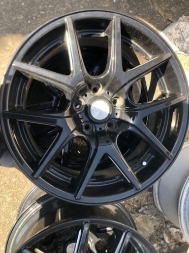 車のパーツ タイヤ、ホイール