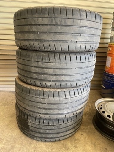 ミシュラン夏タイヤ　225/35-19 4本セット