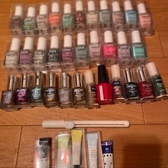 新品未使用33本ネイルセット&おまけ付き！の画像
