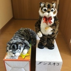 おもちゃ　踊る猫　　笑いながら転がる猫　猫　ジャンク　の画像