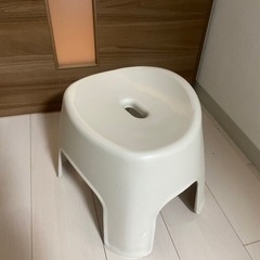 お風呂のイス　ニトリデコホームの画像