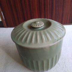 蓋付き壺  昭和の台所用品