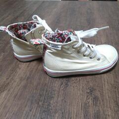 再値下げ🥾VANSのスニーカー(17cm)の画像