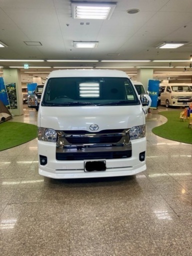 ハイエースワイド　フロントスポイラー　パールホワイト