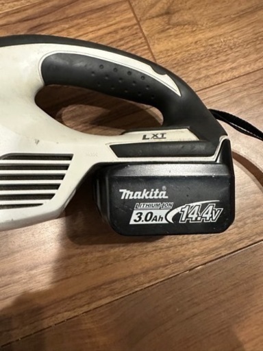 マキタ　コードレス掃除機