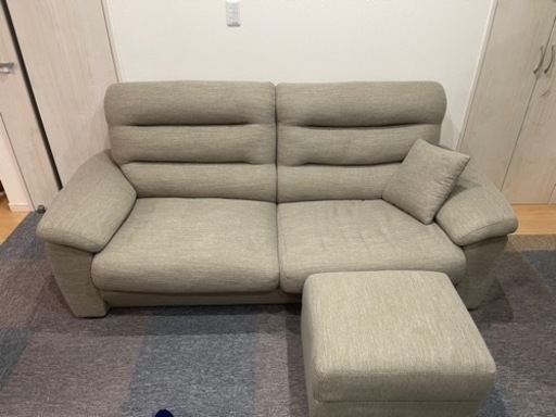 家具 ニトリソファ 3人掛けソファ　　【1週間以内に売れない場合投稿消します】